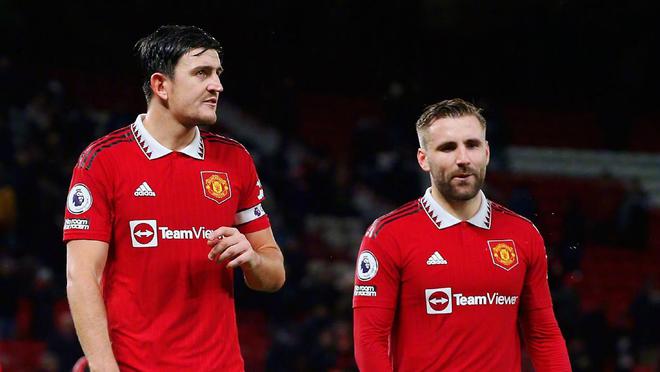 员们坚定的 员们坚定的